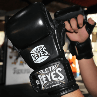 Guanti MMA Cleto Reyes Black Mamba Training