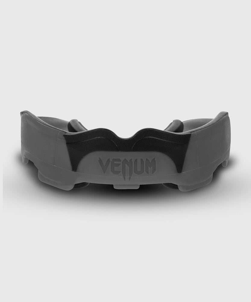 Paradenti Venum Predator