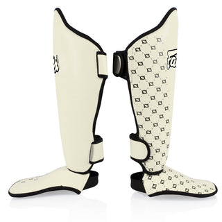 Paratibia Fairtex Competition SP5 con parapiedi Bianco