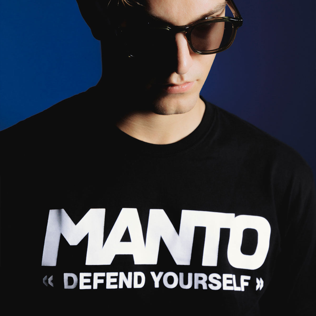 T-shirt Manto Logotype Defend