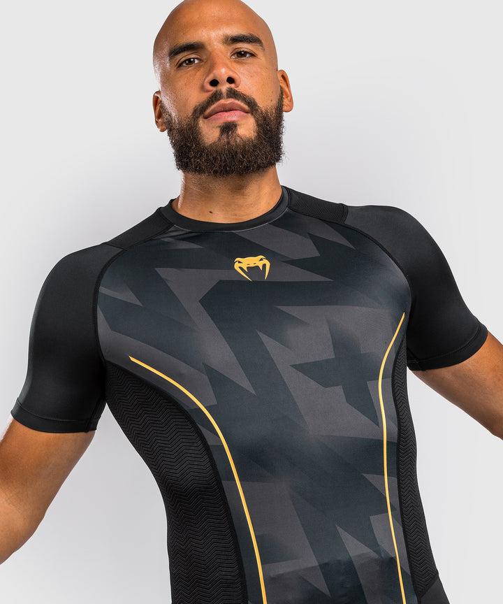 Rashguard Venum Razor maniche corte