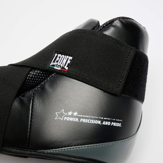 Calzari parapiedi Leone WAKO CL167 Nero-Combat Arena