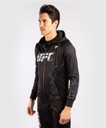 Felpa con cappuccio Venum UFC Authentic Fight Week