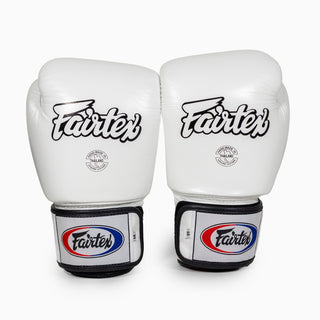 Guantoni Muay Thai Fairtex BGV1 Bianco