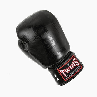 Guantoni Muay Thai Twins Special BGVL 8 Core Nero