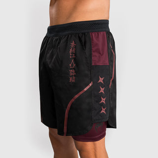 Pantaloncini allenamento Venum Assassin's Creed Shadows Rosso-nero-Combat Arena