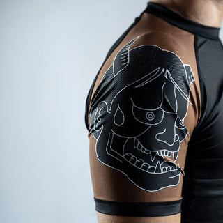 Rashguard Half Sumo Sugoi Ranked Marrone-Combat Arena