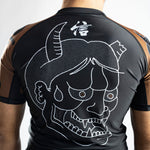 Rashguard Half Sumo Sugoi Ranked Marrone-Combat Arena