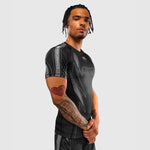 Rashguard Venum Amazonia Reborn maniche corte Nero-grigio-Combat Arena