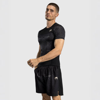 Rashguard Venum G-Fit Air maniche corte Nero-sabbia-Combat Arena