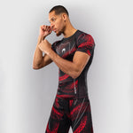 Rashguard Venum Matupa maniche corte Nero-rosso
