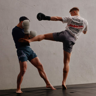 T-shirt Manto Nothing Personal Bianco-Combat Arena